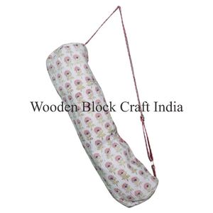 Sac de sport en coton bohème écologique fait à la main avec motif floral, support de rangement pour tapis de yoga, sac de sport avec design pliable pour la salle de sport et le yoga - Product Image 2