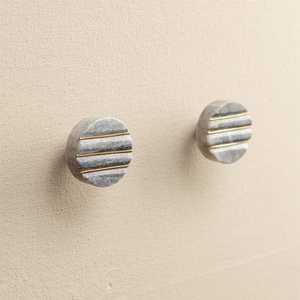 ลูกบิดประตูหินอ่อนธรรมชาติแบบใหม่ ขัดเงา กันน้ำ สไตล์รัก ดีไซน์เหนือกาลเวลา อุปกรณ์ตกแต่งบ้านหรูหรา งานแฮนด์เมด คุณภาพสูง - Product Image 4