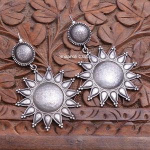 Nueva llegada 2024 diseñador Jhumkas pendientes plateado tipo Sol patrón pendientes joyería Foor mujer para boda fiesta desgaste - Product Image 3