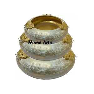 Cuenco de flores decorativo de diseño antiguo Cuenco de flores pulido de oro de latón de Calidad exclusiva Urli para superventas - Product Image 3