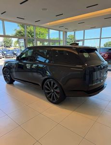 2025 LAND RO VER RAN GE RO VER P615 SV SPORT UTILITY 4D NEGRO TRANSMISIÓN AUTOMÁTICA GASOLINA - Product Image 5