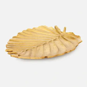 Plateau de service en aluminium doré en forme de feuille pour servir des fruits secs, plateau de service alimentaire en aluminium doré en forme de feuille - Product Image 1
