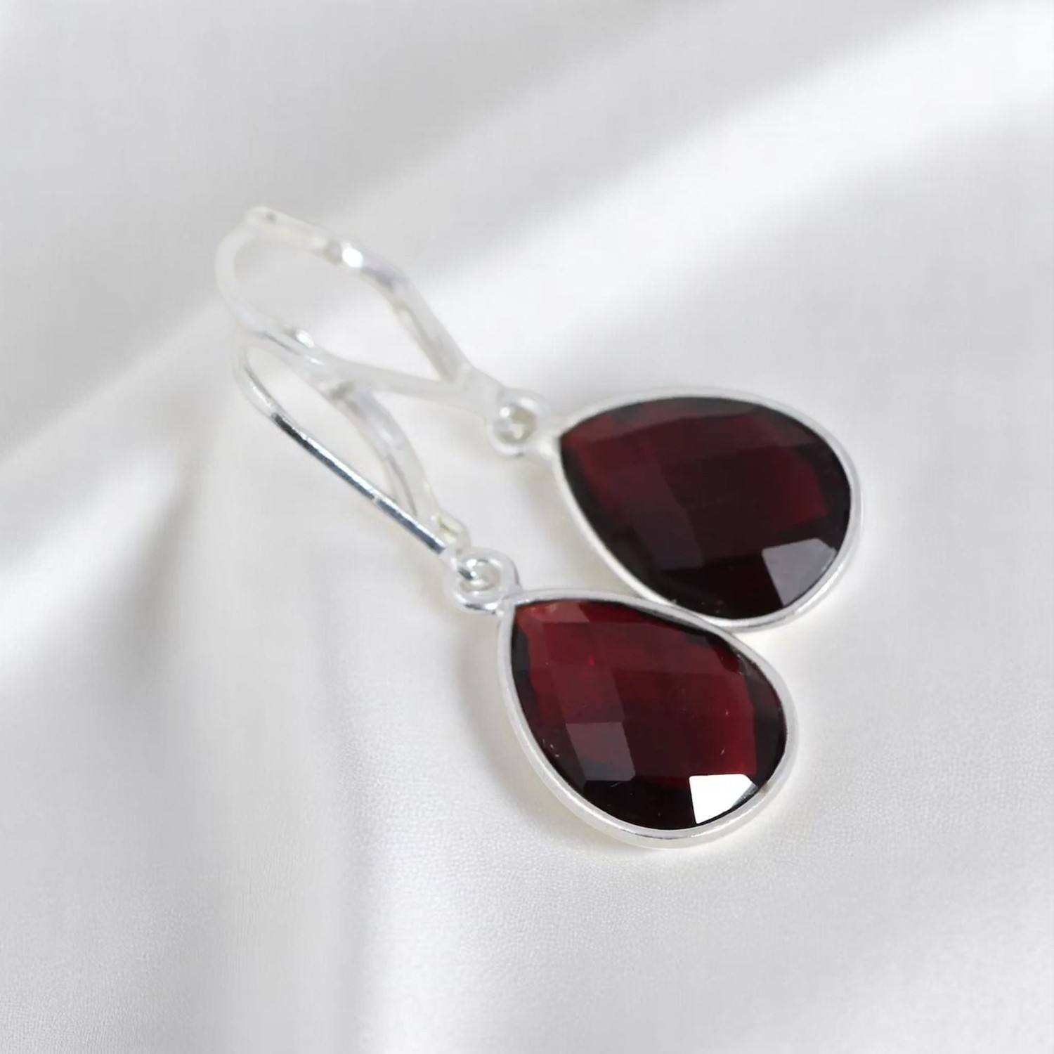 โกเมนเงิน