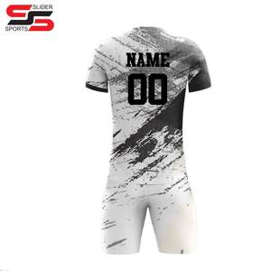 Vêtements de football pour hommes Kit d'uniforme de football Ensemble de sport de sublimation personnalisée Accepter des vêtements de sport avec logo personnalisé Demi-manches unisexe - Product Image 6