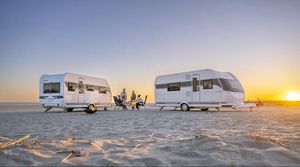 Caravanes de luxe tout-terrain pour le camping et les voyages en camping-car. - Product Image 2