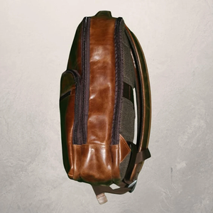 กระเป๋าเป้หนังพร้อมงานแฮนด์เมดหนังแท้100% - Product Image 4