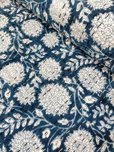 Pur coton lavé à la main réversible Handblock imprimé bébé Kantha couette pour achat en gros au meilleur prix - Product Image 3