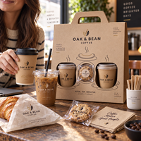 Boîte cadeau personnalisée pour café AT PACK avec poignée |   Ensemble d'emballage à emporter pour 3 tasses avec logo, gobelets à café, emballage pour biscuits et café