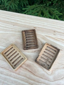 Jabonera de madera de nogal elegante, diseño Natural pulido para una decoración elegante del hogar en el baño o la cocina - Product Image 5