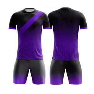 Uniformes de Fútbol Personalizados Sublimados para Jóvenes, Diseño Personalizado Más Vendido, Conjuntos de Tela Suave para Venta en Línea a Precio Económico - Product Image 6