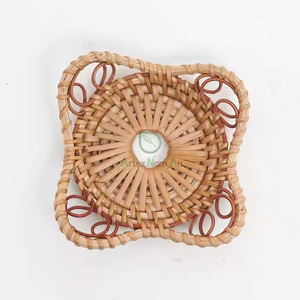 Ensemble de sous-verres en rotin tissés à la main de marque personnalisée pour la maison, le café et le restaurant utilisent des tapis et des tampons - Product Image 1