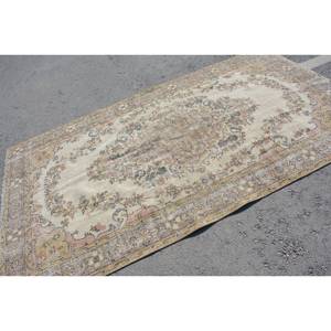 Classic Beige Vintage Turkish Rug 5.2 X 9.1 ft Handmade Patchwork Design Wool Viscose Rectangular Shape for Living Latex - Product Image 2