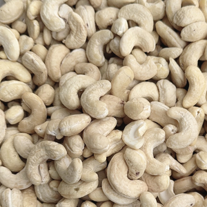 Santigo เม็ดมะม่วงหิมพานต์จากโรงงานในเวียดนามขายส่ง W240 W180ส่งไปยังสหภาพยุโรปตะวันออกกลาง - Product Image 1