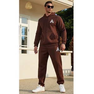 Survêtement d'hiver 2 pièces sur mesure pour hommes, jogging confortable et respirant en tissu polaire avec pantalon de survêtement avec logo personnalisé - Product Image 1