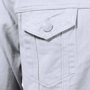 เสื้อแจ็กเก็ตยีนส์สำหรับผู้ชายฤดูหนาวทรงสลิมฟิตพร้อมโลโก้ออกแบบได้ตามต้องการ - Product Image 4