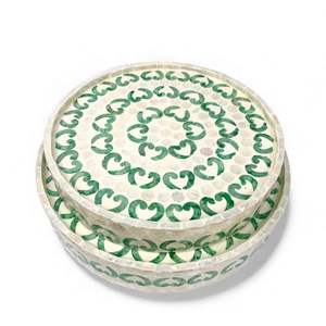 Support à nourriture en nacre pour la présentation de desserts, fruits de mer, artisanat en coquillages fait à la main, provenant d'une usine au Vietnam - Product Image 3