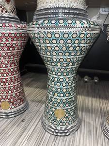 Darbuka Profesional Egipcia de Madreperla - Doumbek con Incrustaciones Hexagonales de Mosaico Colorido de 22 cm - Product Image 4