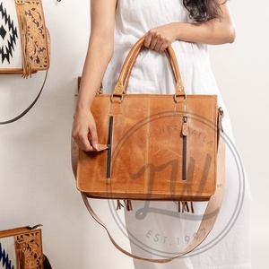 Nouvel arrivage de sac fourre-tout à franges en cuir usiné aztèque fait à la main Style Navajo occidental vente chaude femmes Portable Vintage été - Product Image 5