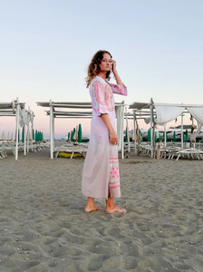Diseñador de moda Colección de verano para mujer Hecho a mano Ecológico Rayón Bordado Maxi Estilo de vacaciones Vestido KAFTAN-Venta al por mayor - Product Image 6