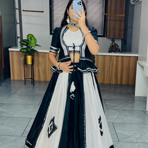 Último diseñador algodón impreso espejo trabajo Lehenga Choli por Fab Zone - Product Image 1