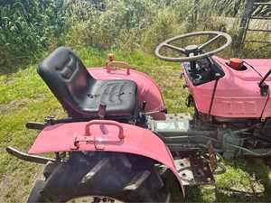 Tractor compacto YM1401D 4WD - Product Image 5