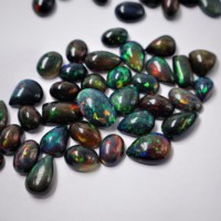 2025 attrayant naturel éthiopien opale Cabochon lisse poli noir opale de feu pierre précieuse belle forme pierres précieuses en vrac mélange pierre