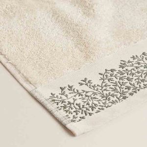 OEM Services Custom Embroidery Bath <b>Towels</b> Made With 100% Cotton for Quick <b>Hair</b> Dry Available in Reasonable Prices - Product Image 2