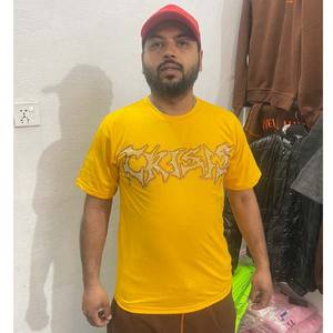 Vente en gros T-Shirt homme décontracté en coton surdimensionné à manches courtes avec col rond solide motif strass logo Tshirt pour hommes - Product Image 1