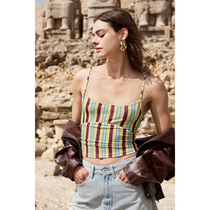 GRIMELANGE ISIAS Blusa de tirantes con detalle de encaje y tela suave y elástica para mujer - Product Image 3