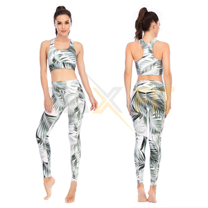 Ropa de Yoga ecológica personalizada, Top corto deportivo de manga larga, traje de gimnasio de talla grande, 2 piezas - Product Image 1