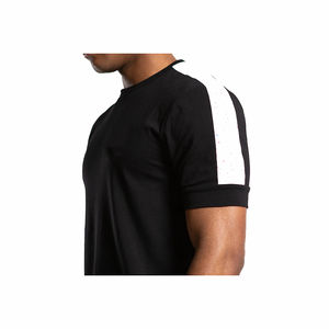 Vente en gros en ligne Tissu de qualité Top à la mode Nouveau style Nouveau Top tendance Votre propre LOGO Vente à chaud Nouvel ensemble court pour hommes - Product Image 3