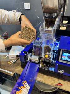 Blue Star hoàn toàn tự động thuốc lá Rolling Machine Chất lượng cao khí nén điện thuốc lá nhà máy sản xuất mới được sử dụng chai - Product Image 5