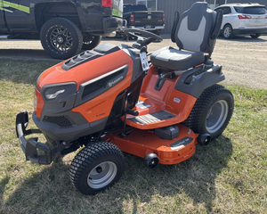 Tondeuse à gazon Husqvarna TS 348XD de qualité supérieure et robuste - Product Image 1