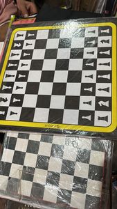 Producto de madera para deportes y entretenimiento Tablero de ajedrez elegante para amantes de la estrategia - Product Image 3