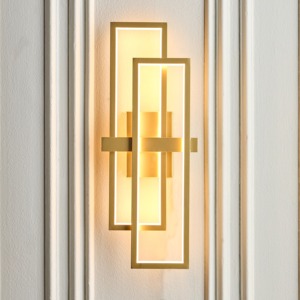 Charme Radiant Applique Murale en Métal Moderne au Design Élégant pour une Ambiance Luxueuse d'Éclairage Domestique et une Décoration Murale Élégante - Product Image 1