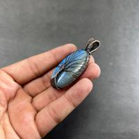 Collier pendentif unique en labradorite de Madagascar, représentant l'arbre de vie, en fil de cuivre, pour les amoureux de la nature, toutes tailles disponibles