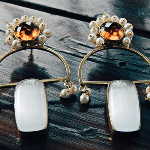 Unique Fashion Jewelry <b>Earrings</b> For Girls & Women Handcrafted Brass Jewelry With Citrine Quartz & Cat-Eye Gemstone On Wholesale - Product Image 1