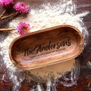 Tazón de masa de madera grabado grande personalizado tallado a mano nuevo regalo para el hogar para el día de la madre de los hermanos de la familia - Product Image 6