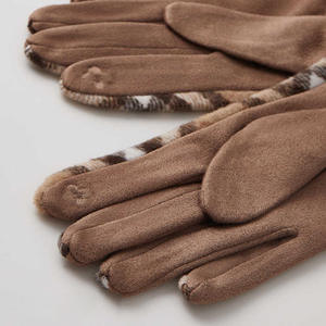 ถุงมือฤดูหนาวขนสัตว์เทียมลายสก๊อตสุดหรูสำหรับผู้หญิง | ถุงมือลายตารางความร้อนแบบนุ่มให้ความอบอุ่นถุงมือขนสัตว์แฟชั่นสุดหรู - Product Image 5