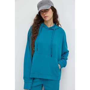 Sweat-shirt à capuche en tissu doux au toucher - Product Image 1