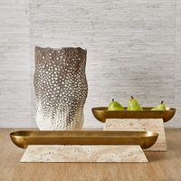 Bol décoratif doré avec base en pierre, centre de table moderne pour la maison, le bureau, l'hôtel, l'affichage sur table ou le service de fruits et de collations