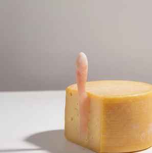 Cuchillo para mantequilla de resina artesanal para una aplicación suave, duradero, apto para uso alimentario y un complemento elegante para su cocina o mesa de comedor. - Product Image 4