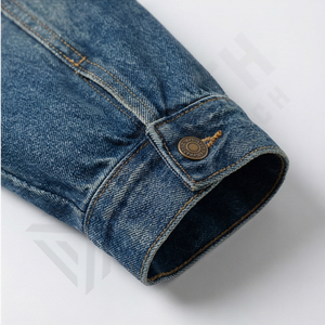 Nouvelle veste en jean en coton tendance pour homme, design personnalisé 2025, couleur bleu uni, coupe ajustée, veste en denim pour l'hiver, collection - Product Image 6