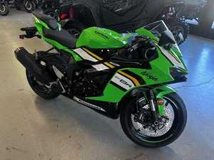 Oferta Increíble: Motocicleta Deportiva Ninja ZX6R (ABS) Edición KRT 2025 con 3 Años de Garantía - Lista para Enviar - Product Image 3