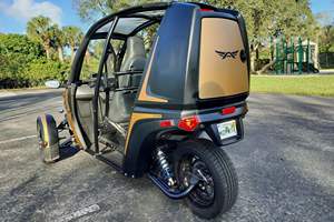 LISTO PARA ENVIAR - USADO, VOLANTE A LA IZQUIERDA/DERECHA, 2020 A R C I M O T O FUV - Product Image 2