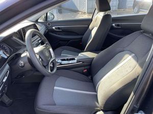Excelente Hyundai Sonata SEL 2020 Usado, Tracción Delantera, Motor de 191 HP y 2.5L, Sedán de 14 Plazas, Color Gris Portofino, Transmisión Automática - Product Image 2