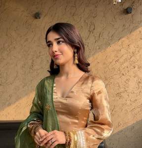 Ensemble élégant Pent avec Dupatta Vêtements ethniques élégants pour femmes avec des motifs à la mode Parfait pour les fêtes et les occasions festives - Product Image 6