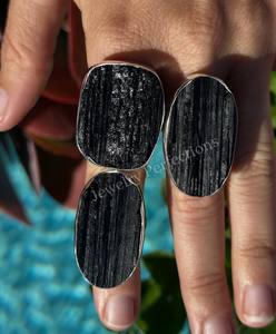 Anillos de Turmalina Negra Natural de Alta Calidad con Incrustaciones de Plata, Joyería de Moda de Latón con Piedras Preciosas, Resistente al Agua, Venta al por Mayor - Product Image 2