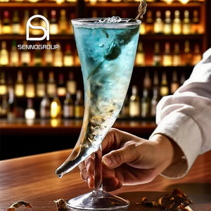Copa de cóctel transparente con forma de luna creativa, gran capacidad, cuerno, cóctel, Martini, copas de vino, copa de jugo para fiesta de <span class=keywords><strong>Bar</strong></span> <span class=keywords><strong>Manhattan</strong></span> - Product Image 1