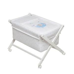 Cuna Moderna de Madera de Haya Blanca con Diseño de Oso Durmiente en Forma de X, con Ropa de Cama, Colchón y Funda para Bebés y Niños, Versión Azul - Product Image 1